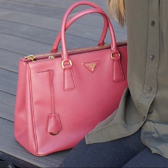 prada saffiano double zip